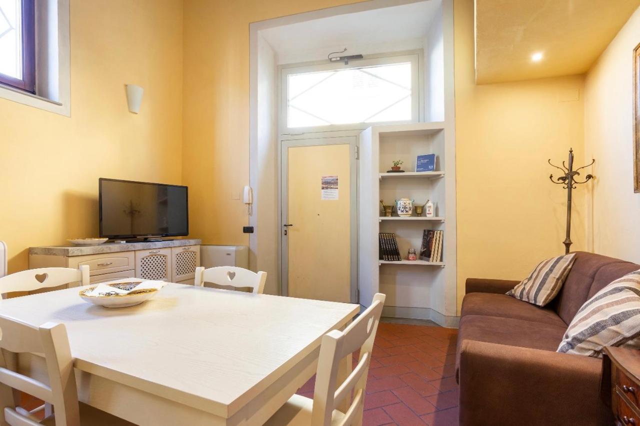 Ferienwohnung Cozy Classic Italian House Near Santa Croce, On The Lungarno Florenz Exterior foto